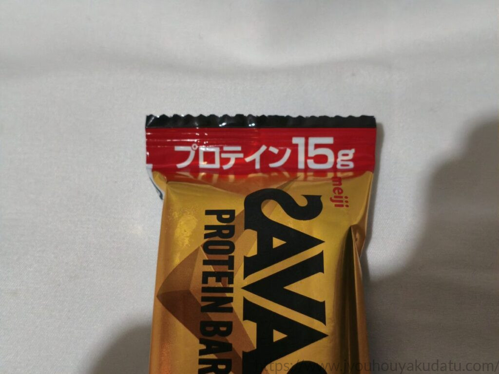パッケージに記載された「プロテイン15g」の文字