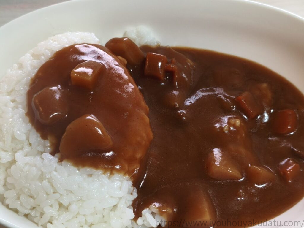 ご飯にかけた咖喱屋カレー 中辛